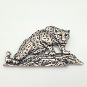 Vintage Silver Tone Leopard / Panther Brooch Big Cat Animal Pin